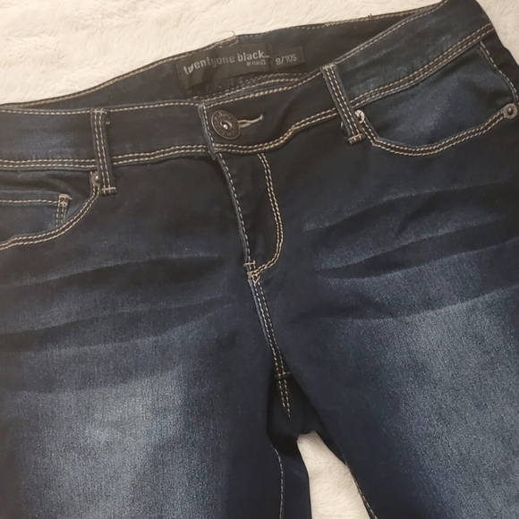 Rue21 Navy Blue Butt Lifting Skinny Jeans - Picture 4 of 5